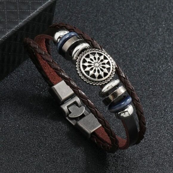 Brown Leather Compass Bracelet l New - Picture 6 of 6